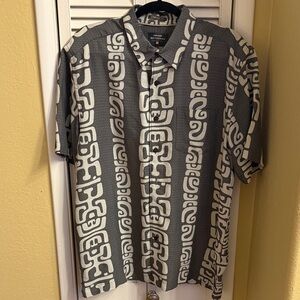 Quiksilver Men's Gray Patterned Shirt
